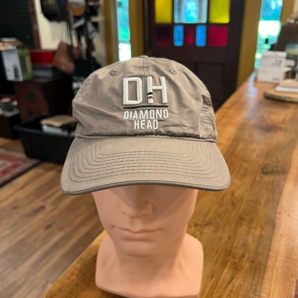 Diamond Head Hawaii Beige DH Cap